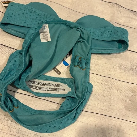 Time and Tru Bikini - Picture 6 of 6